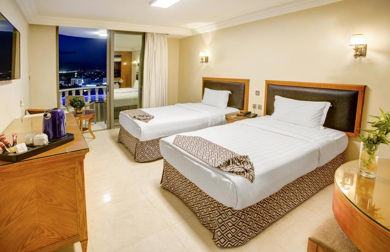 Dweik Hotel Luxury 3 Акаба Екстер'єр фото